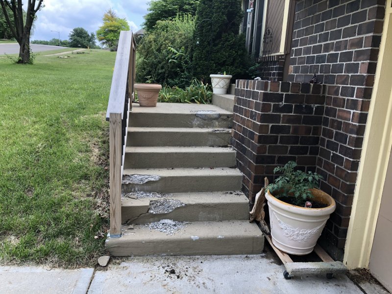 concrete_stairs_before